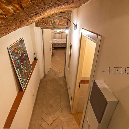 شقة Casa Medici Riccardi - 50Mt Da Piazza Duomo فلورنس المظهر الخارجي الصورة