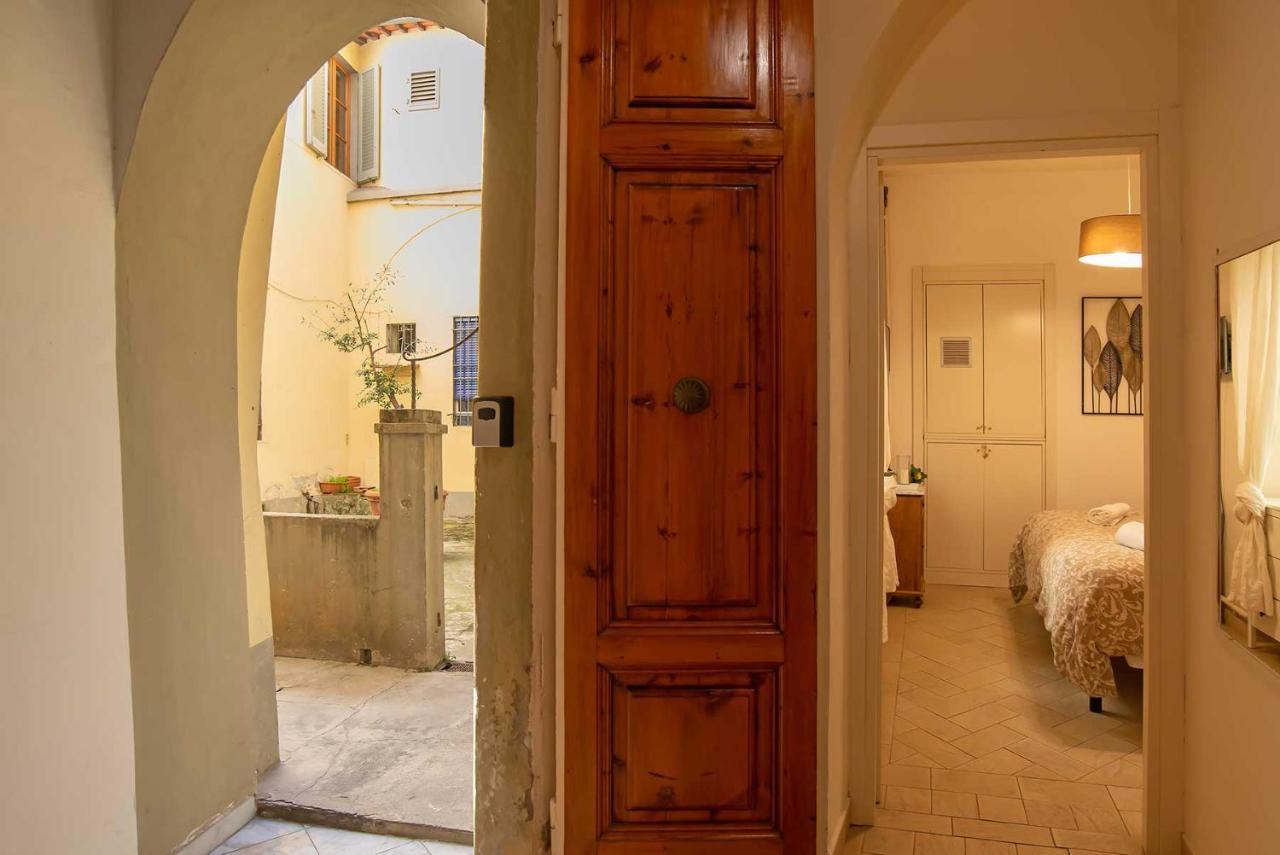 شقة Casa Medici Riccardi - 50Mt Da Piazza Duomo فلورنس المظهر الخارجي الصورة