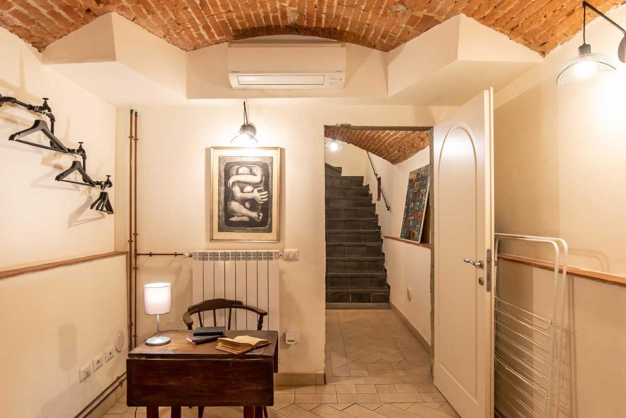 شقة Casa Medici Riccardi - 50Mt Da Piazza Duomo فلورنس المظهر الخارجي الصورة